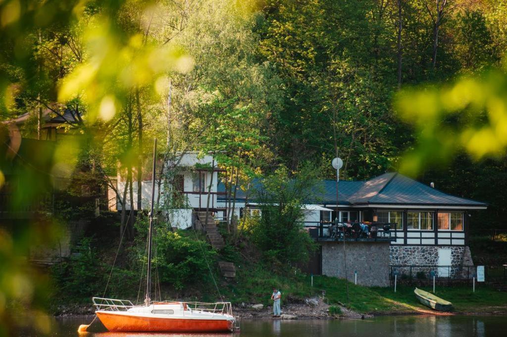 Sloneczny Dom Nad Jeziorem Bystrzyckim Villa Zagórze Śląskie Kültér fotó